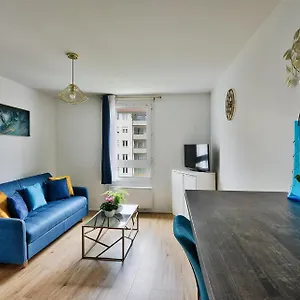 Appartement Monplaisir, Beau Neuf Avec Parking, Classement 2 étoiles, Lyon